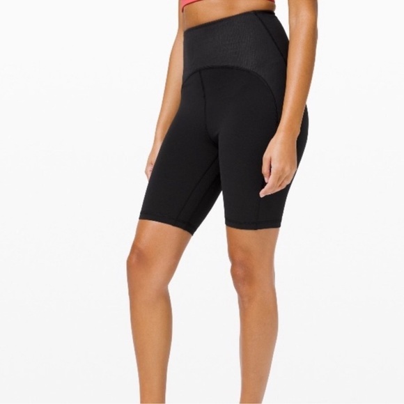 Lululemon Blissful Bend Super High-Rise Short 8" - Picture 1 of 5